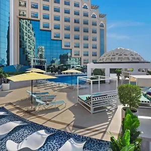 Barcelo Al Jaddaf, Отель Дубай