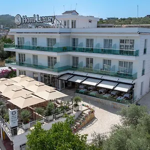 **** Hotel Luxury Albanien