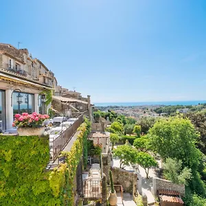 Hotel Château Le Cagnard ****
